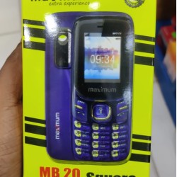 Maximum MB20 Square Dual Sim Mobile